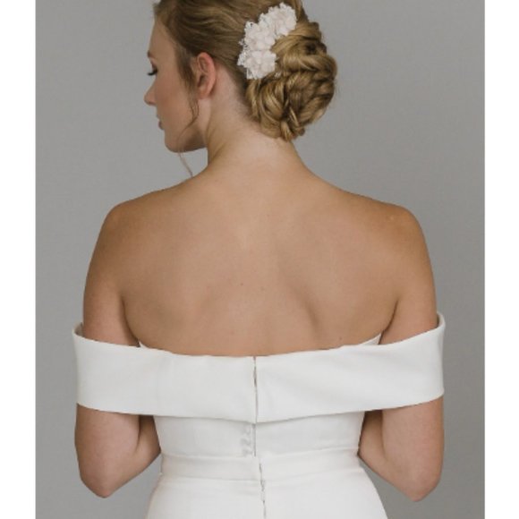 Lis Simon Wedding Gown - Picture 7 of 8